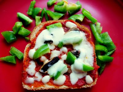Bread Pizza